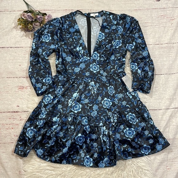 NWT NSR Navy Blue Floral Print Mila Tiered Ruffle Mini Dress - Picture 2 of 11